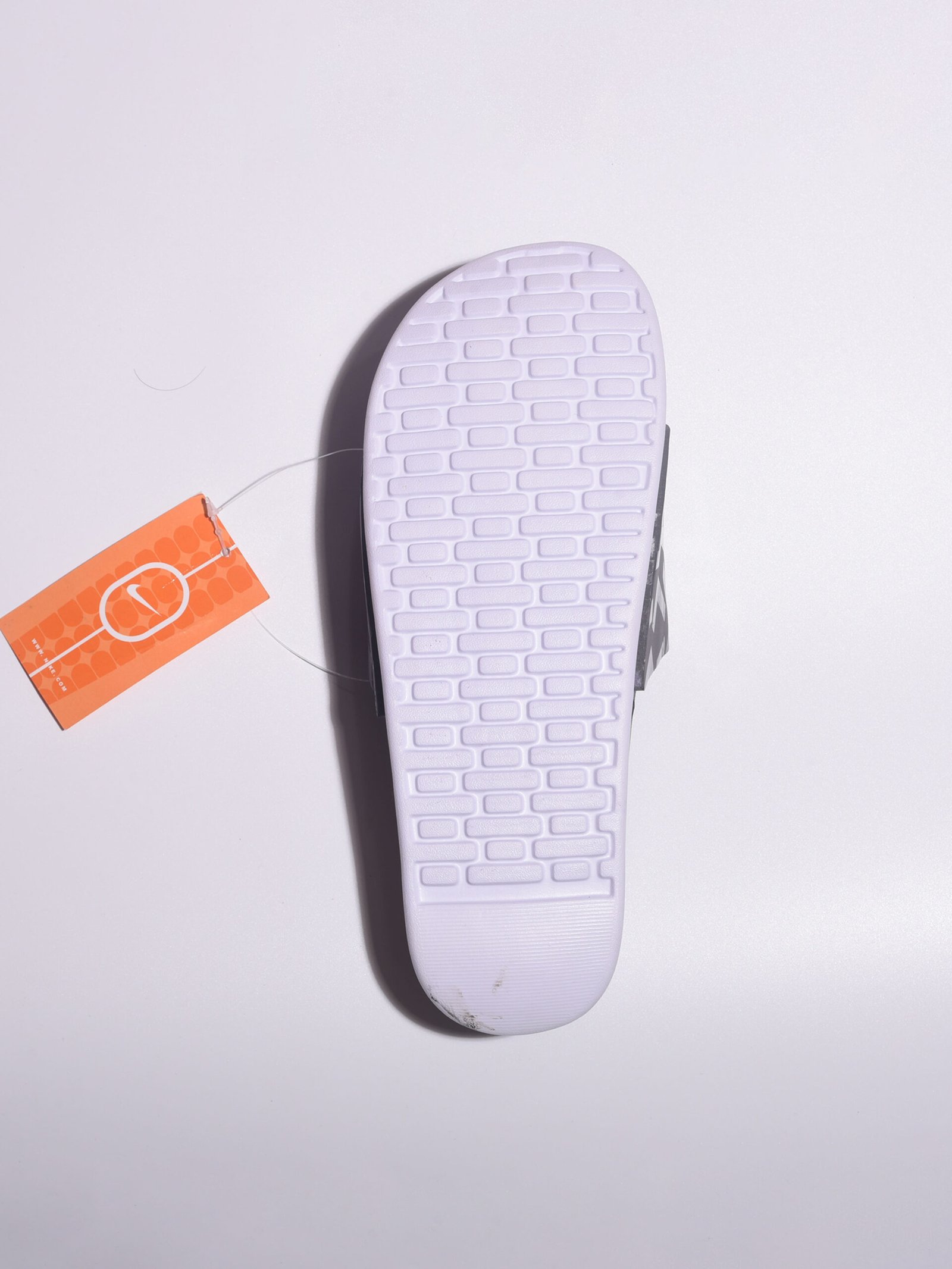 Nike-Boston-Slides-4