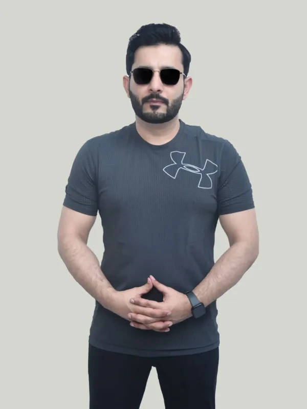 Under Armour Dri Fit – Grey Performance T-Shirt