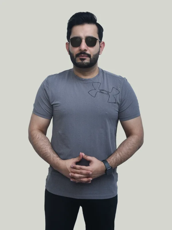 Under Armour Dri Fit – Lite Grey Performance T-Shirt