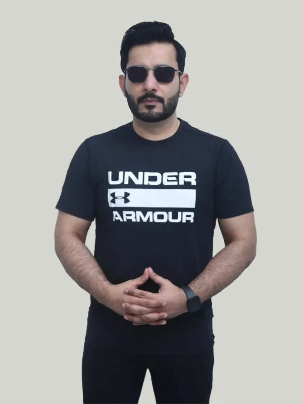Under Armour Dri Fit – Black Performance T-Shirt