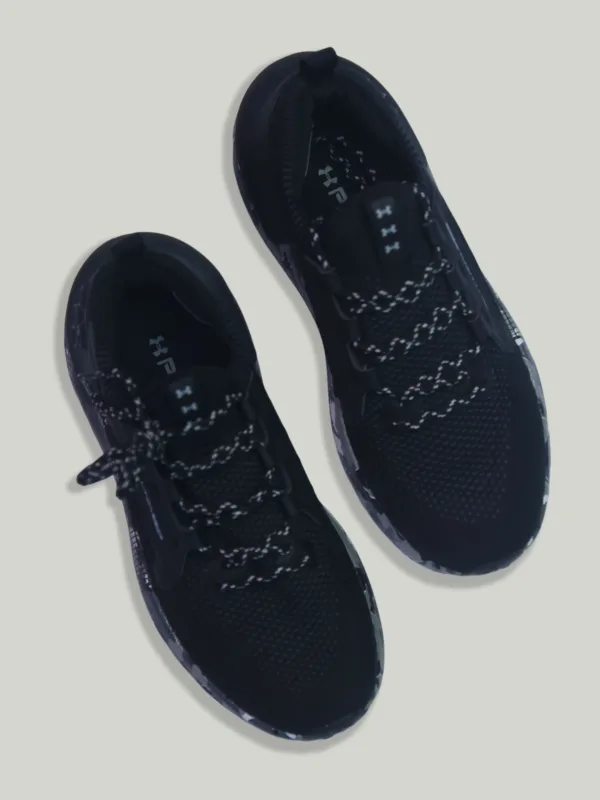 Under Armour Phantom 3 SE Black price in Pakistan